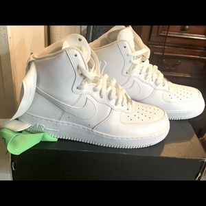AF1 the post 10-10 condition only worn 1 time